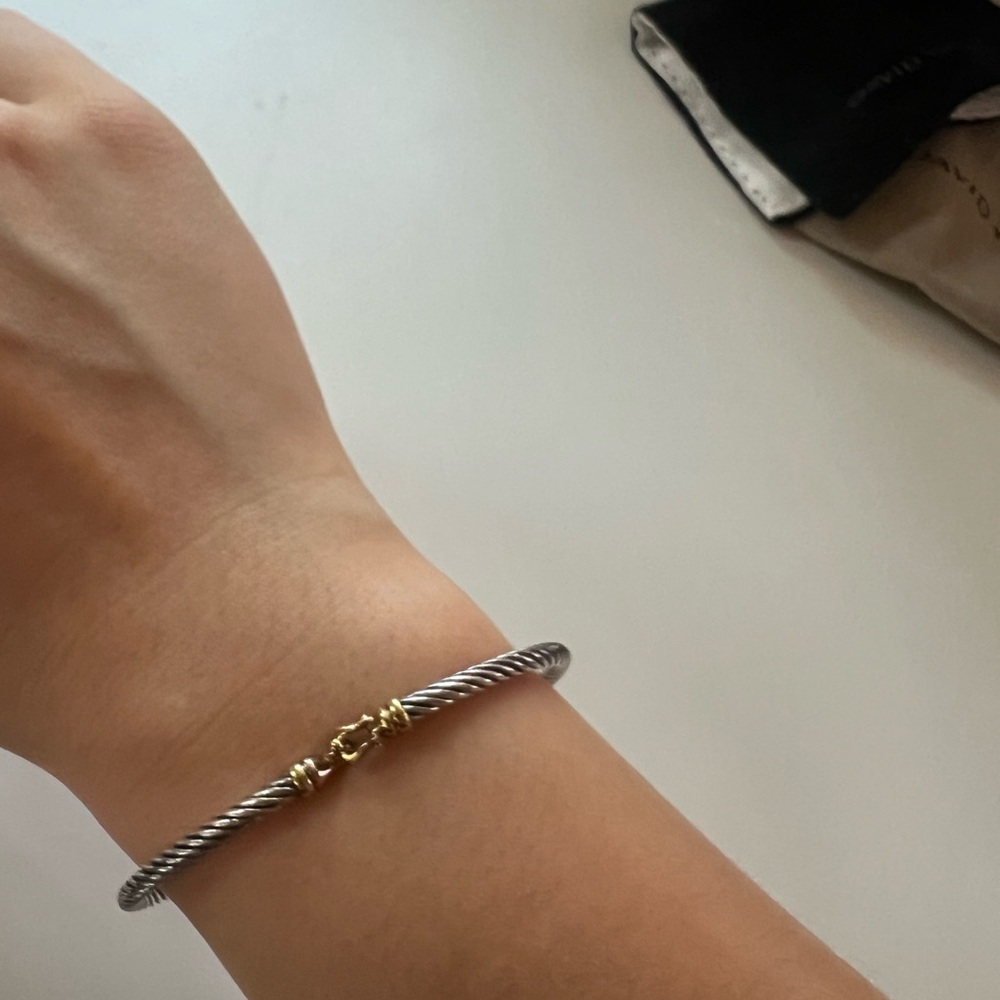 Buckle Classic Cable Bracelet | David Yurman - Picture 6 of 10